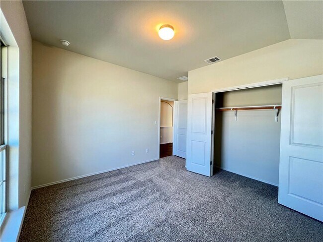 Building Photo - 129 Blue Oak Blvd