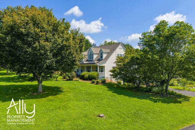 Building Photo - 2733 Southern Hills Ct