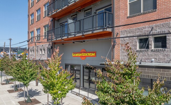 Building Photo - One Bedroom (Modified - ADA) near WWU Avai...