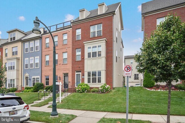 Building Photo - 22601 Merganser St