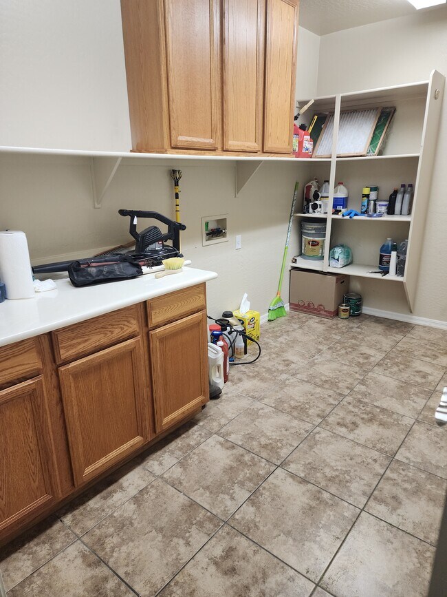 Building Photo - 15125 W Yucatan Dr
