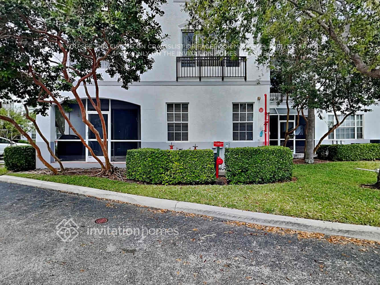 Building Photo - 741 SW 148th Ave