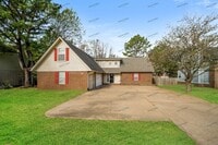 Building Photo - 5004 S Narcissus Ave