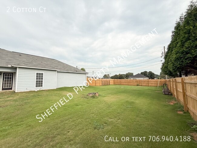Building Photo - 2 Cotton Ct