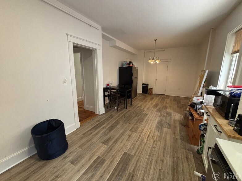 Building Photo - 48 Englewood Ave