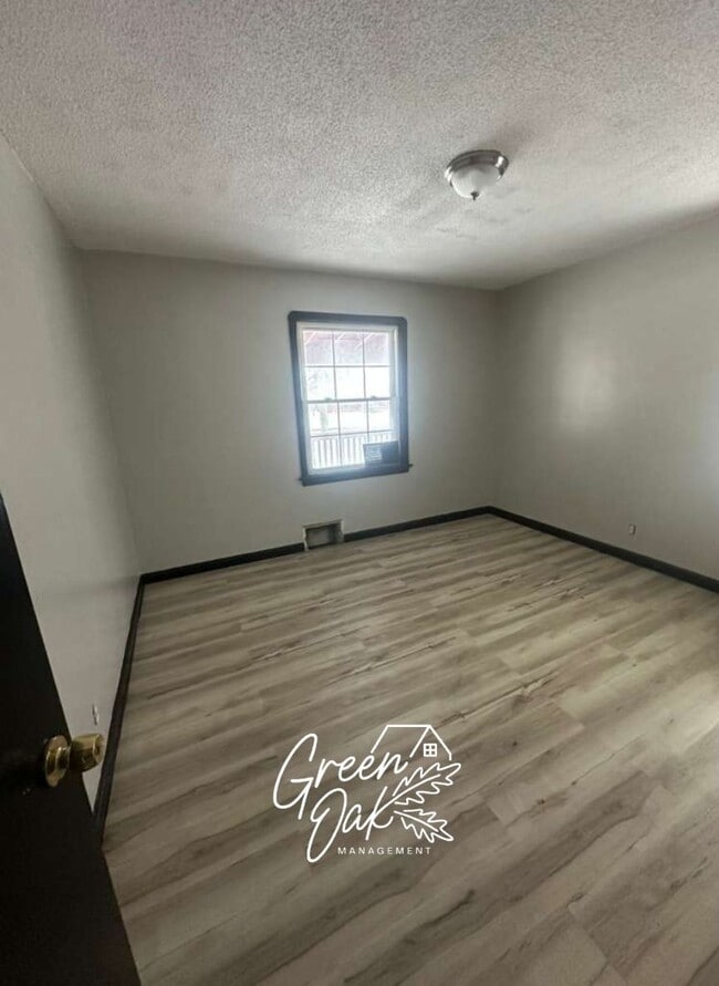 Building Photo - 13000 Rockside Rd