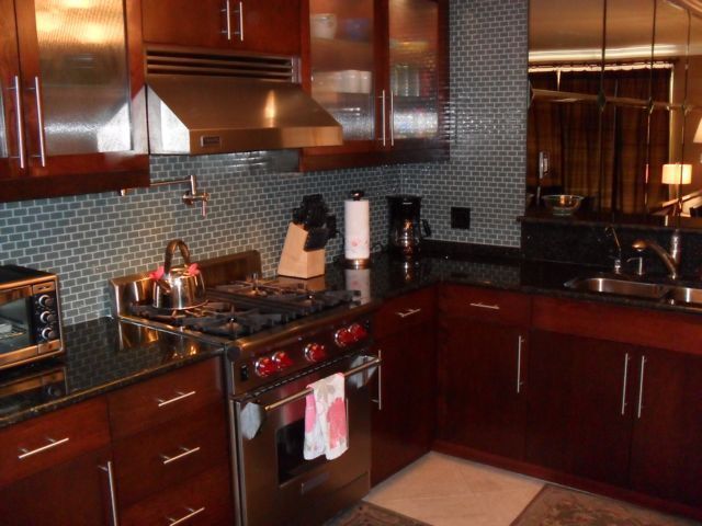 Building Photo - Meridian 2Bdr/2Bath Luxury Condo w/Den, Va...