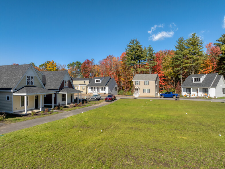 Building Photo - MCO Lancaster Cottages