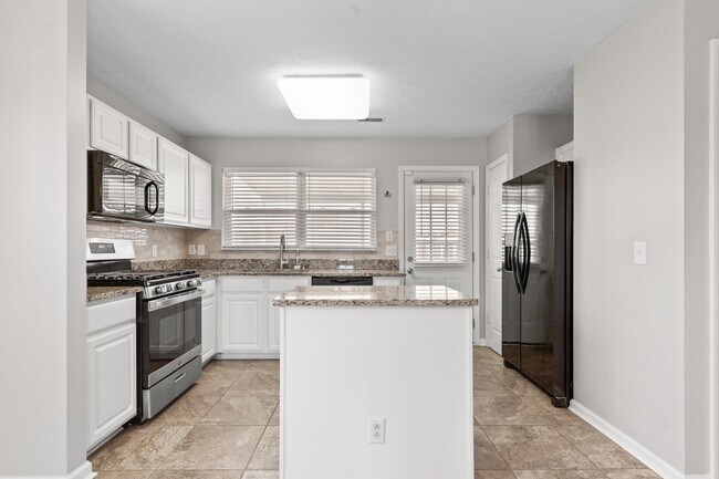 Building Photo - 2989 Buckner Ln