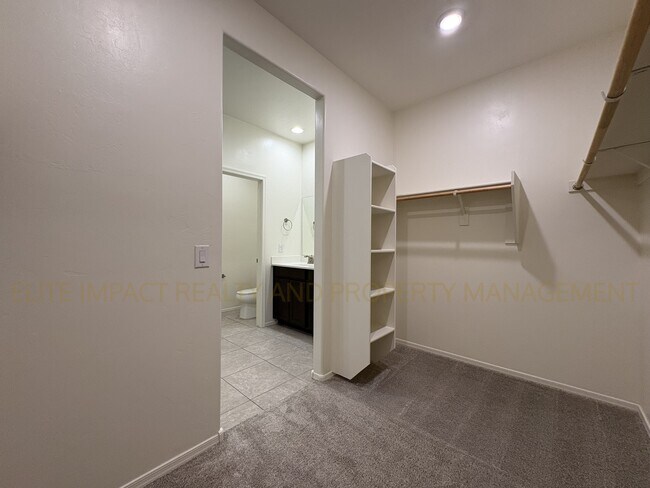 Building Photo - 6358 E Via Valdivia