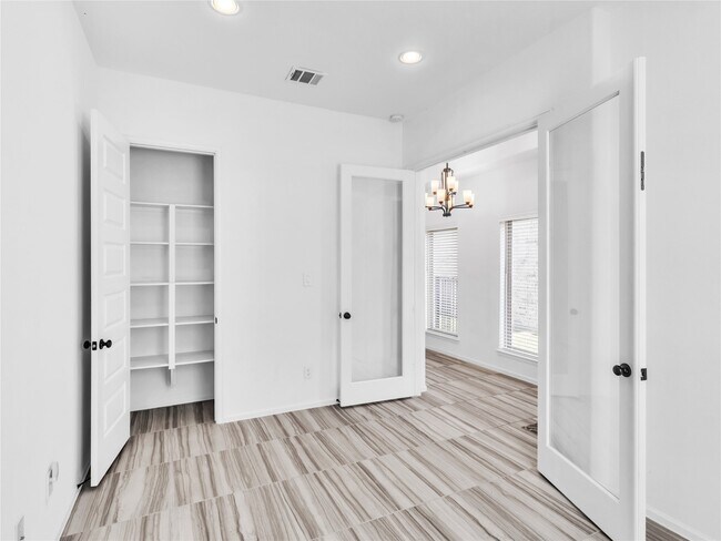 Building Photo - 21022 Camberwell Beauty Ln