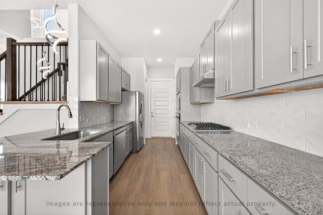 Building Photo - 10719 Mason Rd