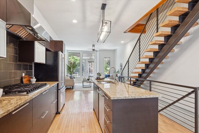 Building Photo - 2900 Inca St