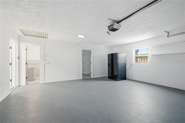 Building Photo - 1290 Michigan Blvd