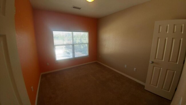Building Photo - 9463 Ashbury Cir #203