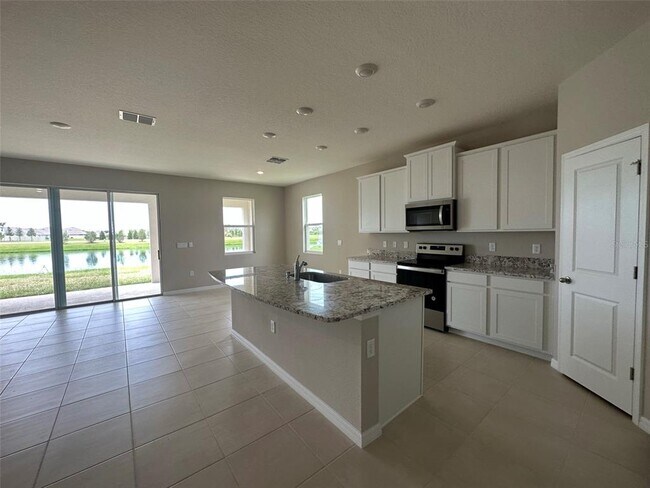 Building Photo - 12327 Dora Trl