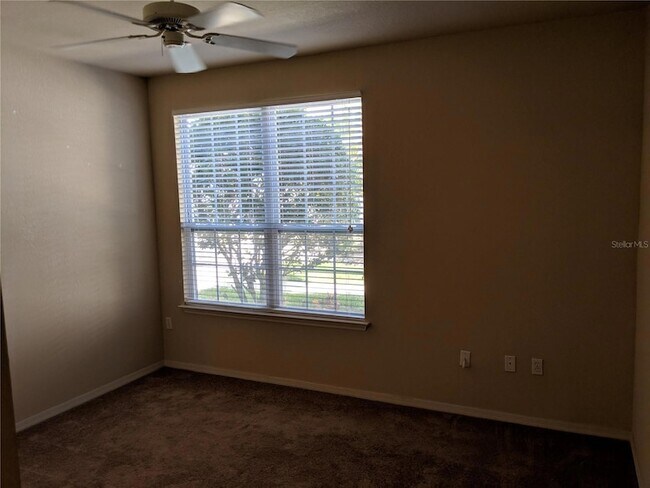 Building Photo - 5570 Rosehill Rd