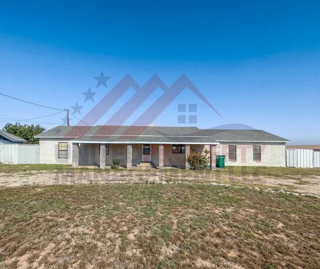 Primary Photo - Spacious Home on ½ Acre Just South of Town...