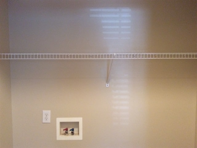 Building Photo - 6240 Red Clover Ln
