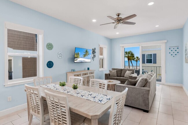 Building Photo - 19914 Gulf Blvd