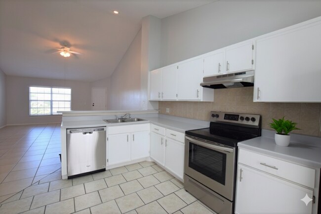 Building Photo - Upgraded 2 Bed 2 Bath Condo for Rent in Wi...