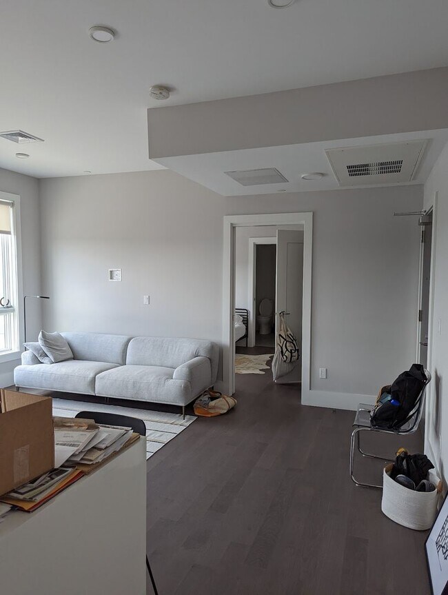 Building Photo - SEPTEMBER 1 - Jamaica Plain luxury Penthou...