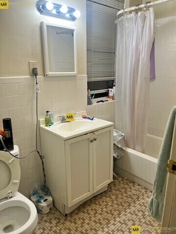 Building Photo - 754 Huntington Ave