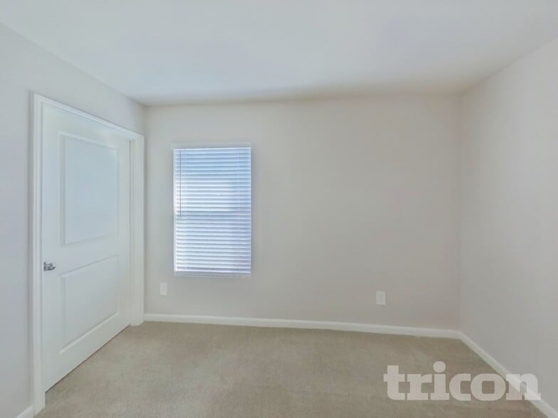 Building Photo - 15673 Briar Frst Dr