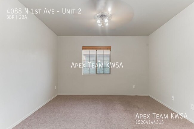 Building Photo - $1170 - Beautiful 3 Bed | 2 Bath Upstairs ...