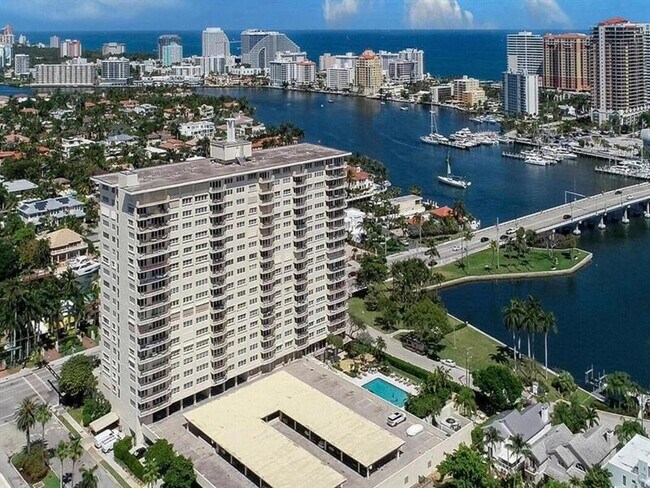 Building Photo - 2500 E Las Olas Blvd