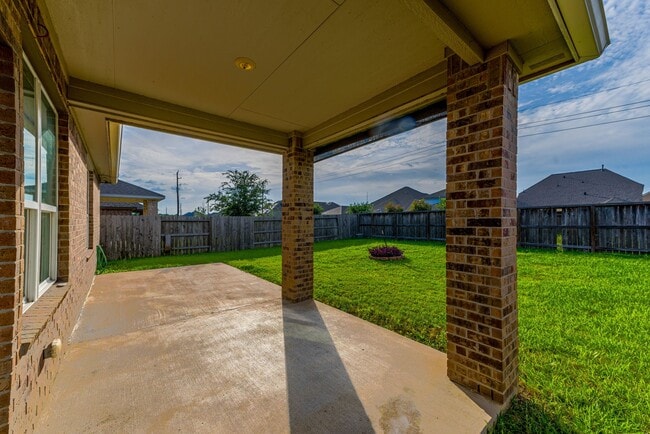Building Photo - 24230 Prairie Glen Ln