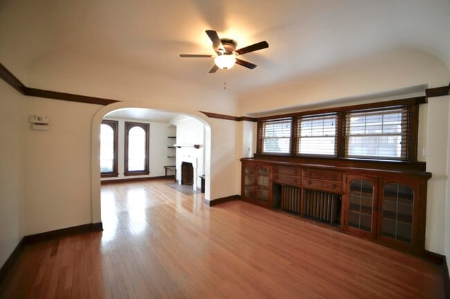 Building Photo - 4421 N Cramer St