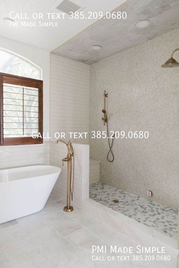 Building Photo - 1777 Crimson Oak Dr