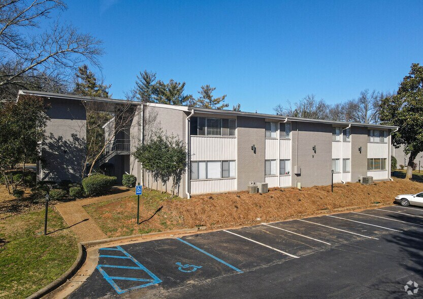Malibu at Martin Apartments 8003 SW Benaroya Ln Huntsville AL 35802