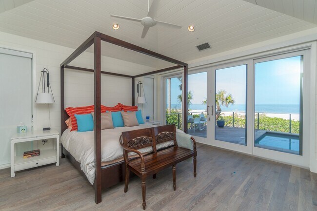 Building Photo - 350 Gulf Blvd