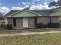 Building Photo - 6064 Bedford Dr