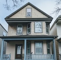 Building Photo - 2442 W Warner Ave
