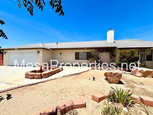 Building Photo - 16441 Majela Ct
