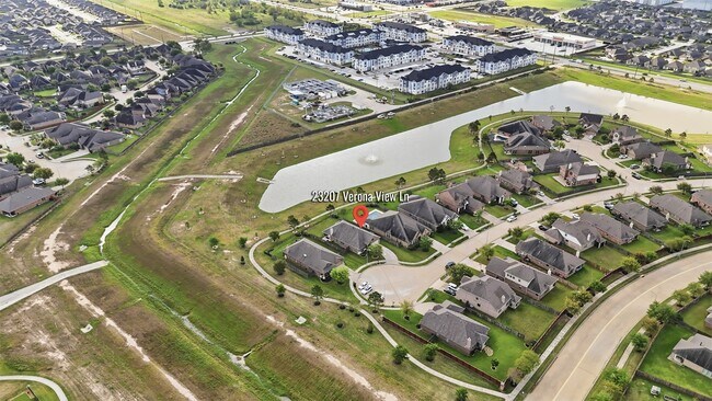 Building Photo - 23207 Verona View Ln