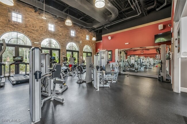 Building Photo - 9147 Delano St