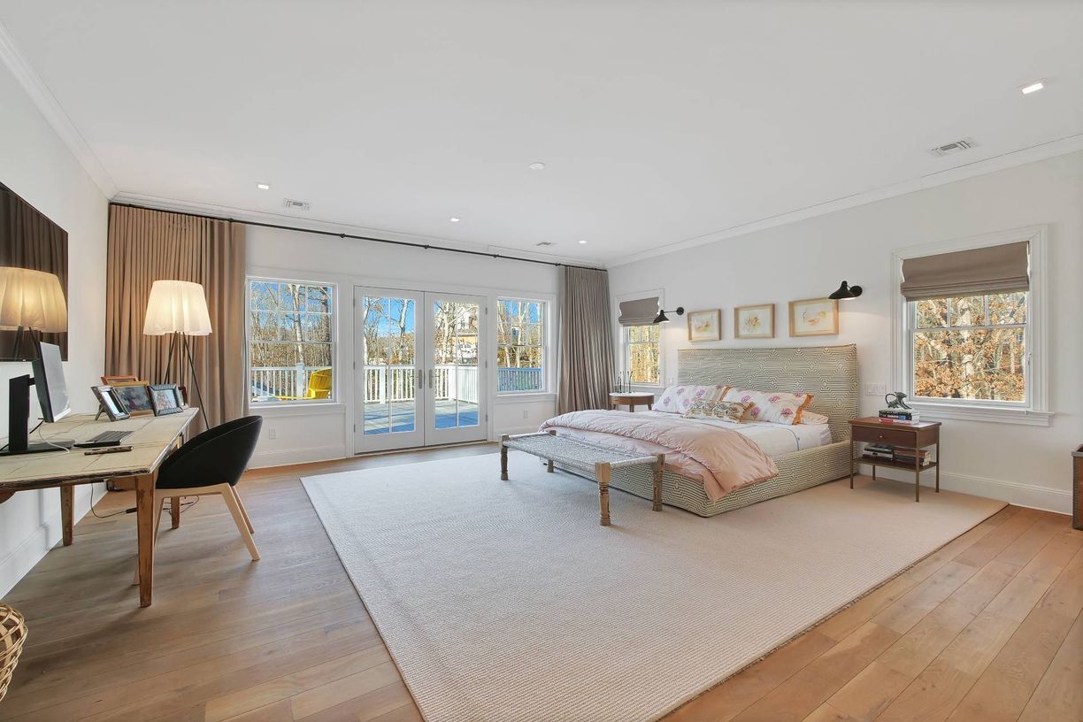 Building Photo - 201 Roses Grove Rd