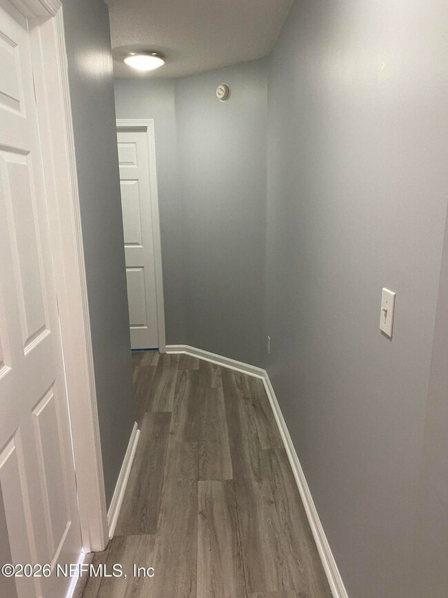 Building Photo - 1805 Forest Creek Dr