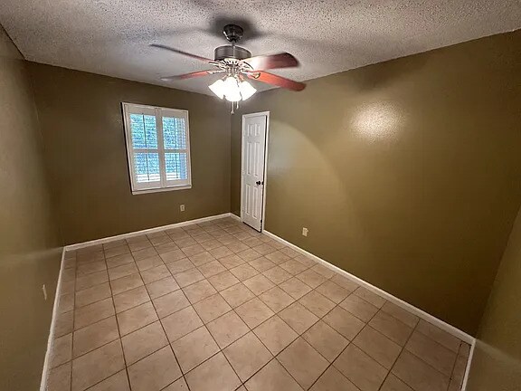 Building Photo - 748 Timber Ridge Trail