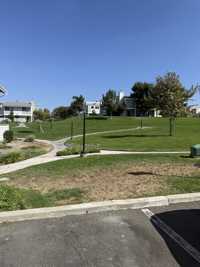 Building Photo - 27114 Hidaway Ave
