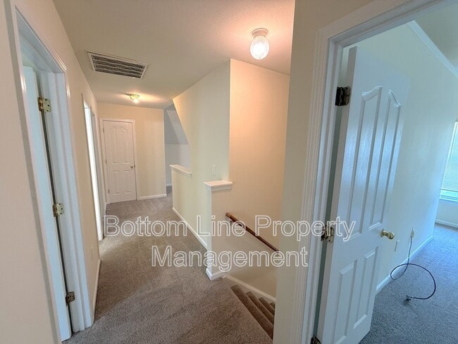 Building Photo - 6926 Brandon Chase Ln