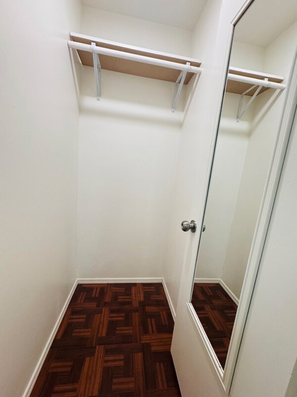 Building Photo - 10609 Mountain View Ave