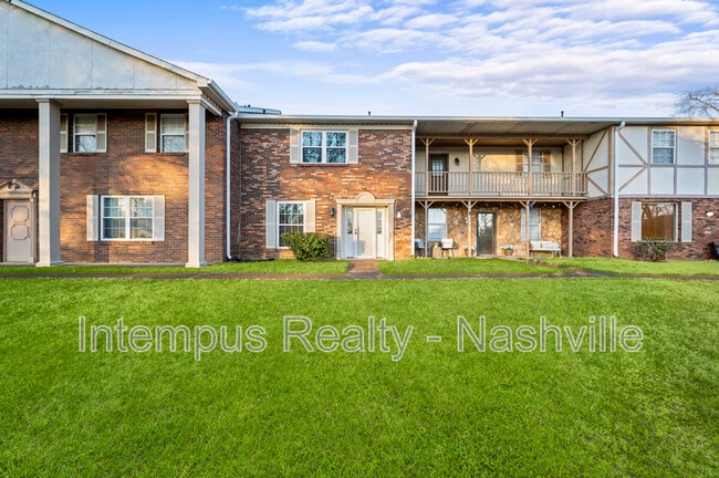 Building Photo - 1301 Neelys Bend Rd