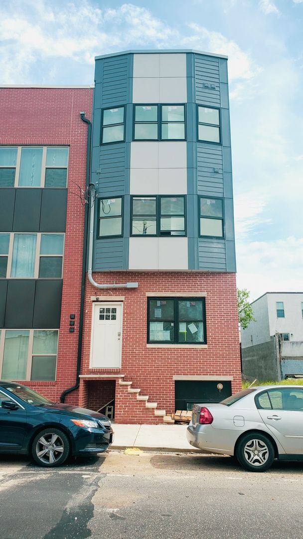 Building Photo - 3610 Haverford Ave
