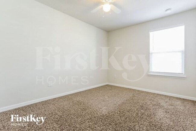 Building Photo - 11231 Hudson Hills Ln