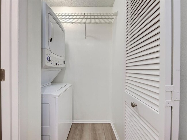 Building Photo - 7237 Cloister Dr